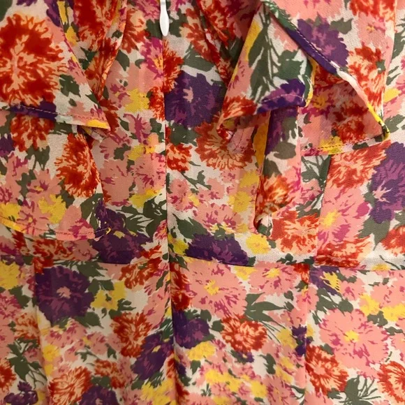 Wayf Pink and Purple Floral Tiered Ruffle dress - Picture 6 of 8